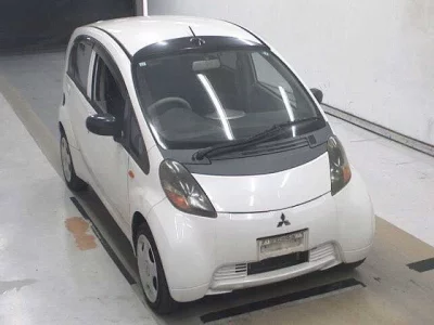MITSUBISHI I