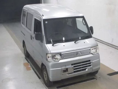 MITSUBISHI MINICAB