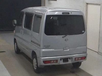 NISSAN CLIPPER VAN