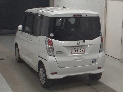 NISSAN ROOX