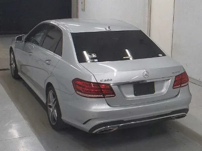 MERCEDES BENZ E CLASS