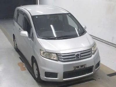HONDA FREED SPIKE