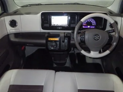 SUZUKI MRWAGON