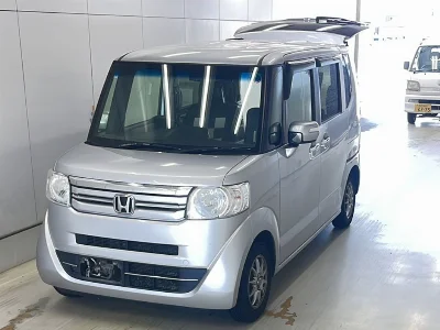 HONDA N BOX PLUS