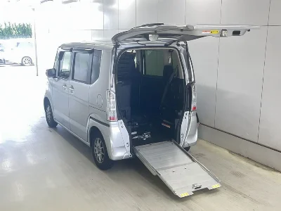 HONDA N BOX PLUS