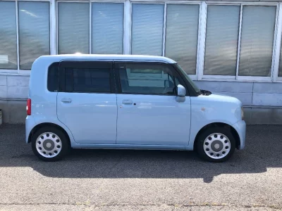 TOYOTA PIXIS SPACE