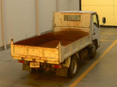 MITSUBISHI CANTER