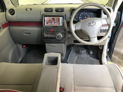 DAIHATSU MOVE CONTE