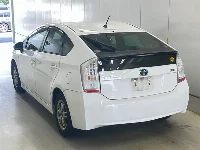 Цена авто Toyota Prius с аукционов Японии, номер кузова ZVW30, пробег 187 000, оценка 6