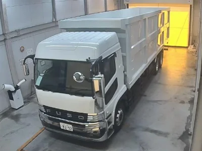 MITSUBISHI FUSO