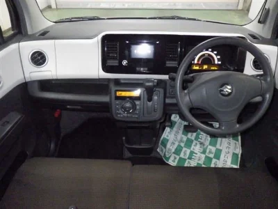 SUZUKI MRWAGON