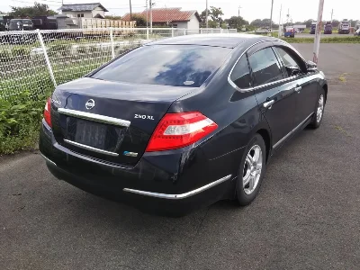 NISSAN TEANA