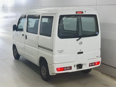 NISSAN CLIPPER VAN