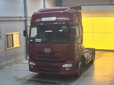 NISSAN UD
