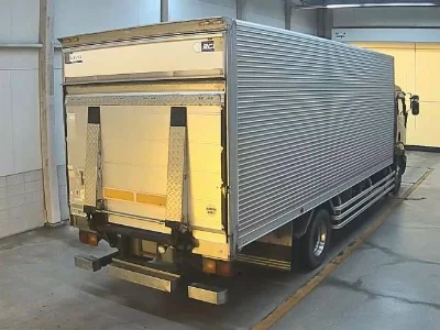 ISUZU FORWARD