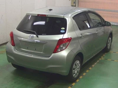TOYOTA VITZ