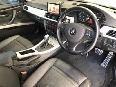 BMW 3 SERIES