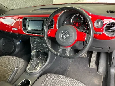 VOLKSWAGEN THE BEETLE