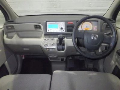 HONDA LIFE