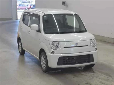 SUZUKI MRWAGON