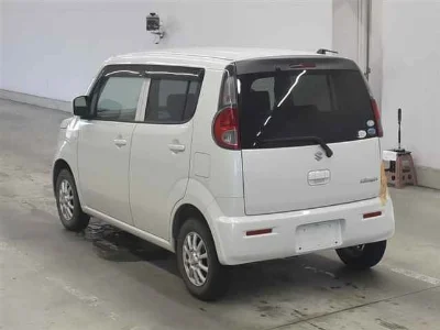 SUZUKI MRWAGON