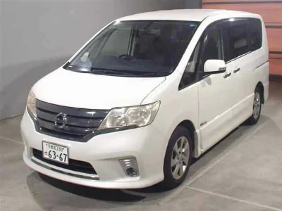 NISSAN SERENA