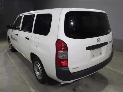 TOYOTA SUCCEED