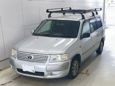 TOYOTA SUCCEED