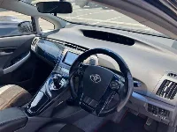 Цена авто Toyota Prius с аукционов Японии, номер кузова ZVW30, пробег 184 000, оценка 6
