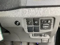 Цена авто Toyota Prius с аукционов Японии, номер кузова ZVW30, пробег 73 000, оценка 13