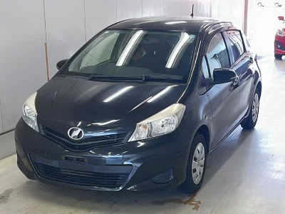 TOYOTA VITZ