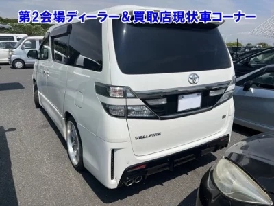 TOYOTA VELLFIRE