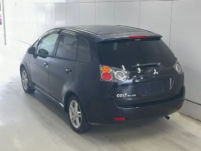 Mitsubishi Colt Plus