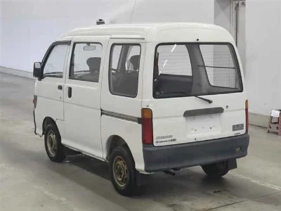 DAIHATSU HIJET VAN