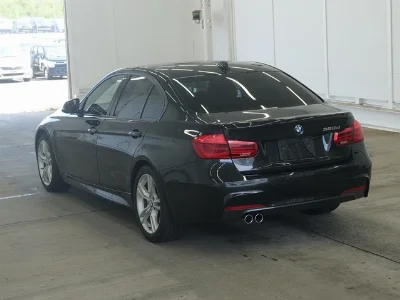 BMW 3 SERIES