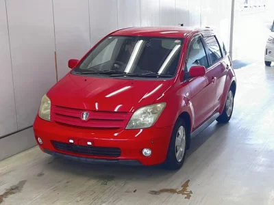 TOYOTA IST
