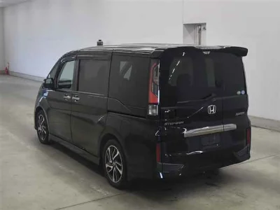 HONDA STEP WAGON