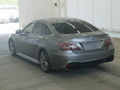 TOYOTA CROWN