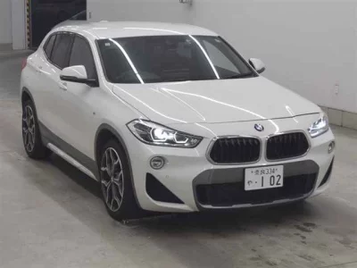 BMW X2