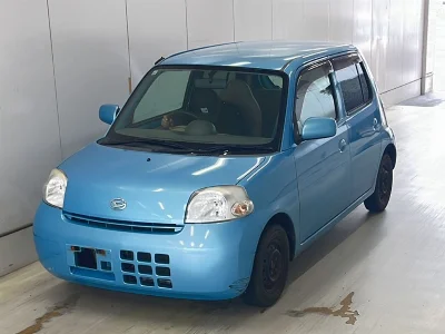 DAIHATSU ESSE