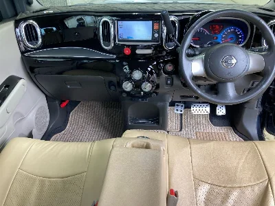 NISSAN CUBE