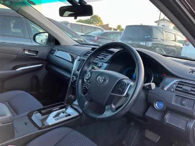 TOYOTA CAMRY