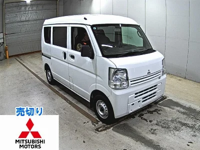 MITSUBISHI MINICAB