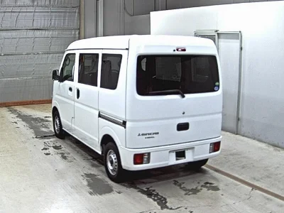 MITSUBISHI MINICAB