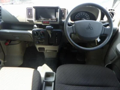 MITSUBISHI MINICAB
