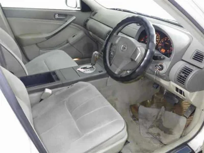 NISSAN SKYLINE
