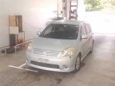 TOYOTA RAUM