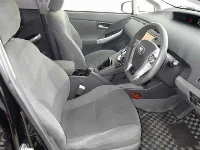 Цена авто Toyota Prius с аукционов Японии, номер кузова ZVW30, пробег 350 000, оценка 6