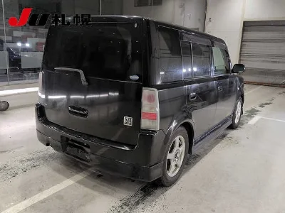 TOYOTA BB