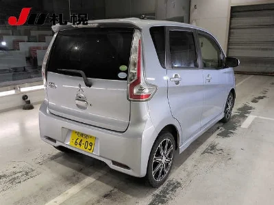 MITSUBISHI EK CUSTOM